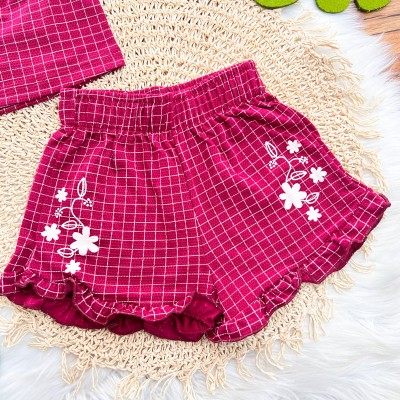  Conj. Batinha e Short Xadrez com Flores  - Bordô